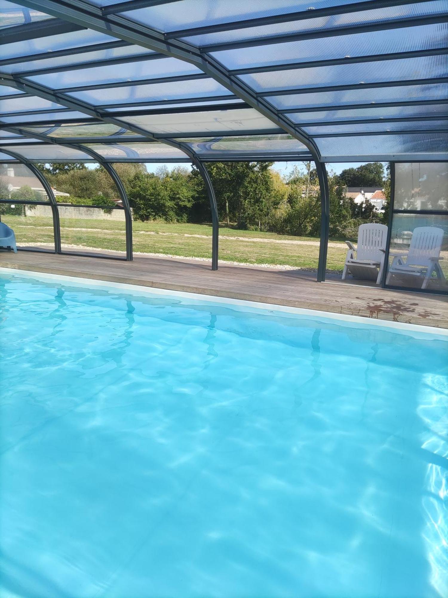 Maison Avec Piscine Privee, Proche Plage Avrille  Bagian luar foto